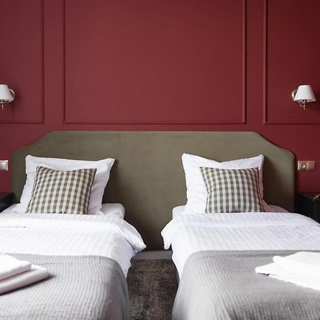 Hotel Maly Mlyn Старгард-Щециньски Экстерьер фото