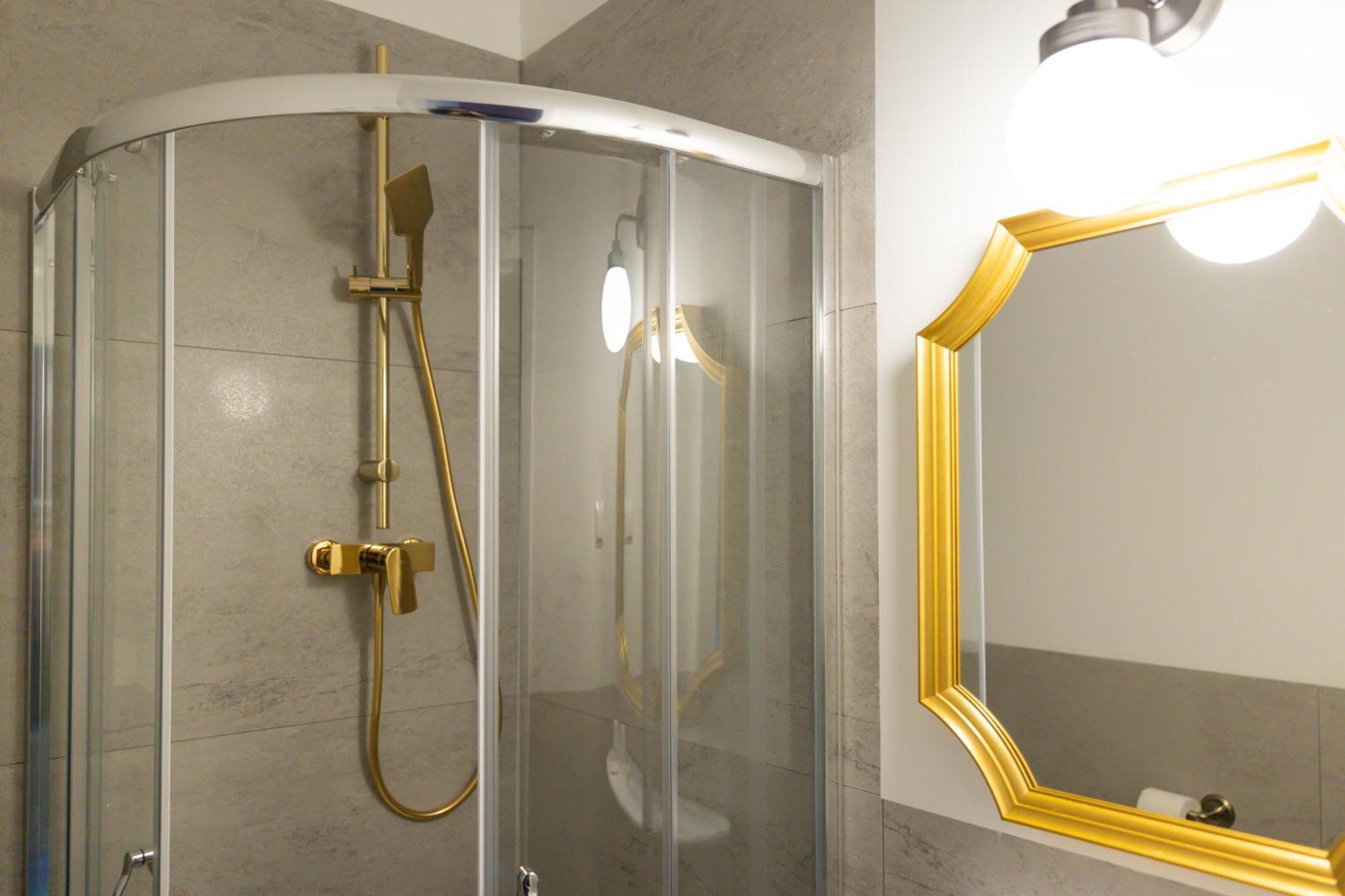 Hotel Maly Mlyn Старгард-Щециньски Экстерьер фото
