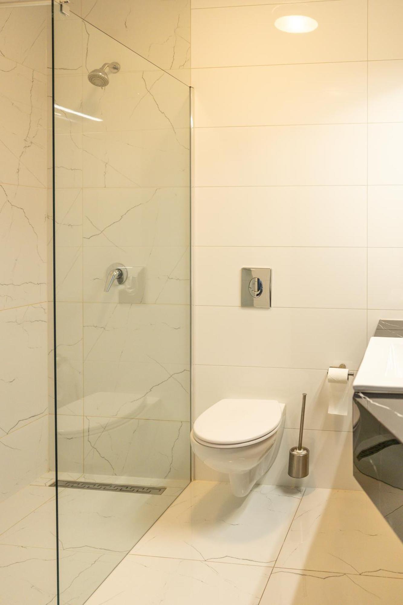 Hotel Maly Mlyn Старгард-Щециньски Экстерьер фото